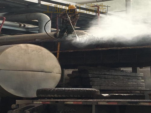 "防爆高压清洗机：解决工业清洁难题的利器"