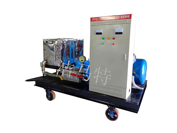 "高压清洗机在食品厂清洁中的核心作用与设备选型指南"