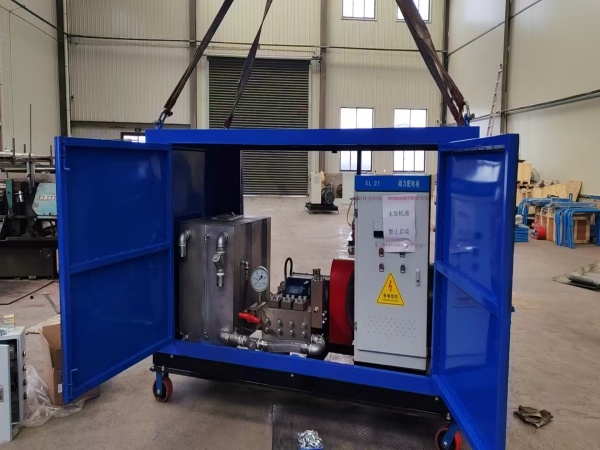 "高压泵在工业领域的核心作用与技术应用解析"